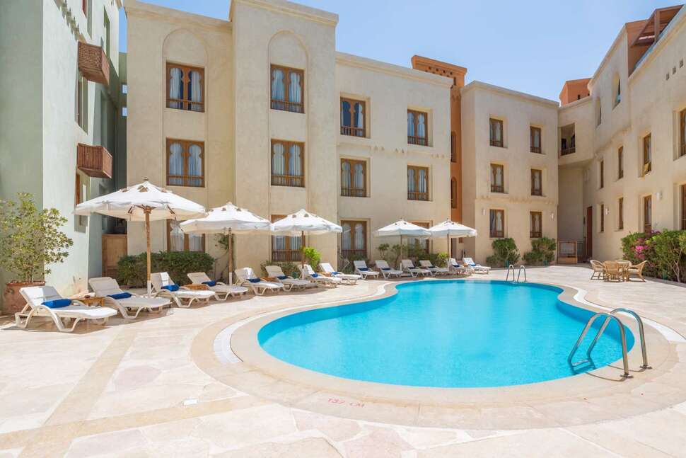Ein Foto vom Pool im Ali Pasha Hotel