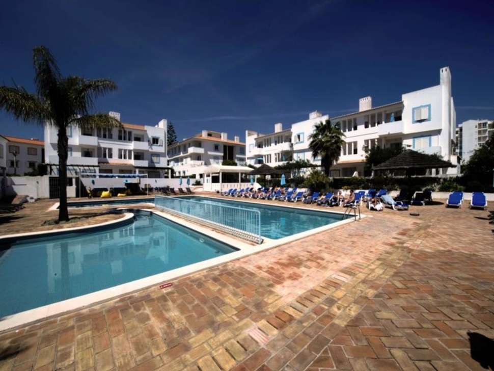 Een foto van het zwembad bij Agua Hotels Vila Branca
