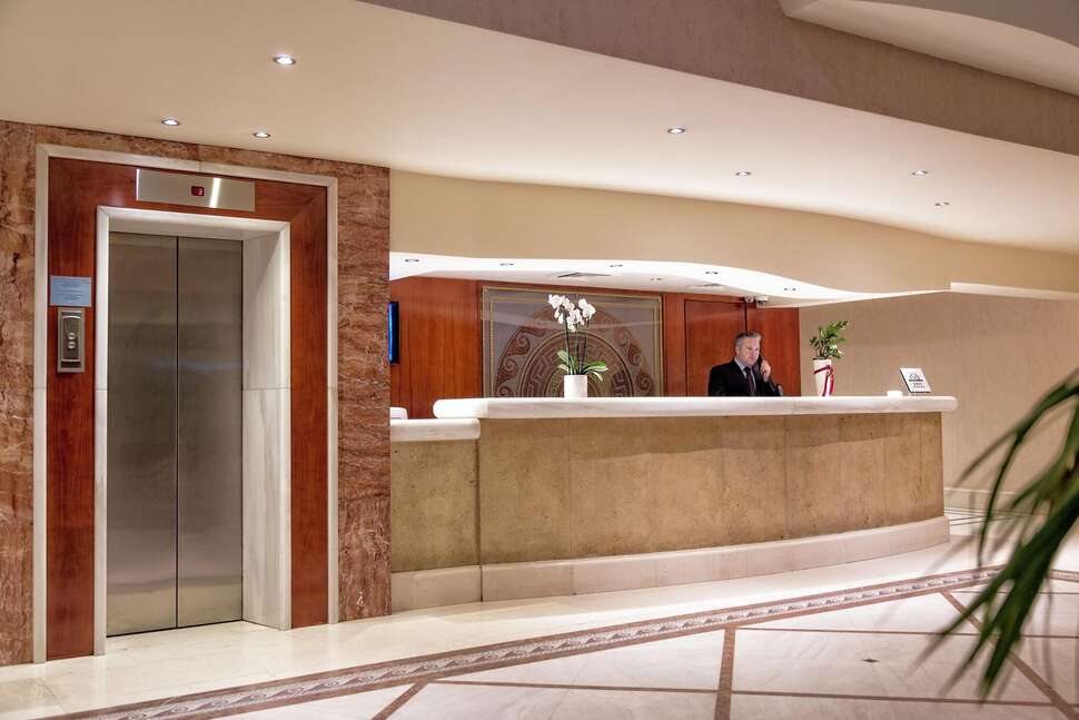 Ein Foto Mediterranean Hotel