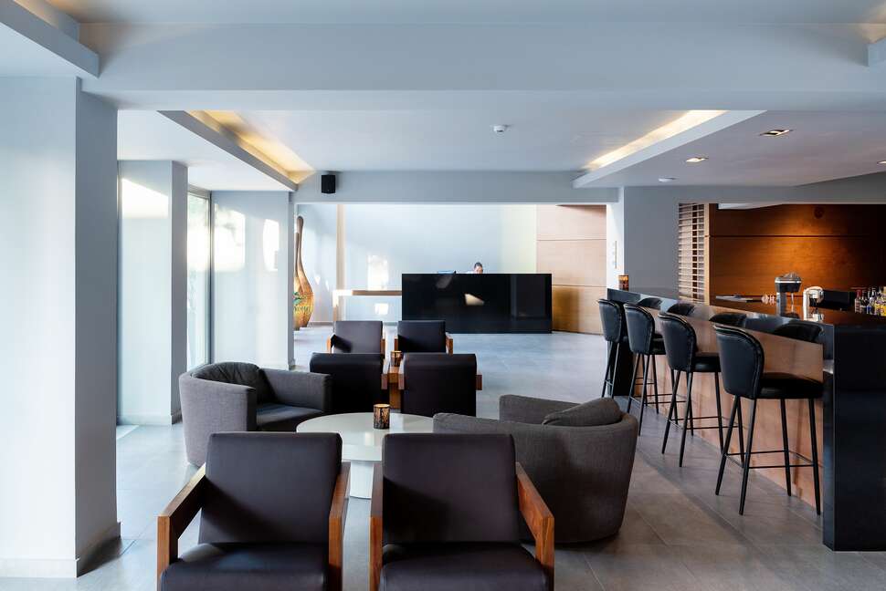 Een foto van de faciliteiten bij Oktober Downtown Boutique Hotel