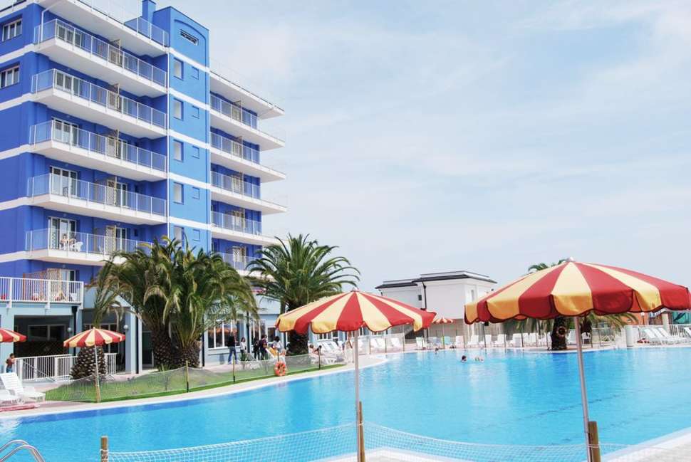 Een foto van het zwembad bij Ai Pozzi Village Spa Resort