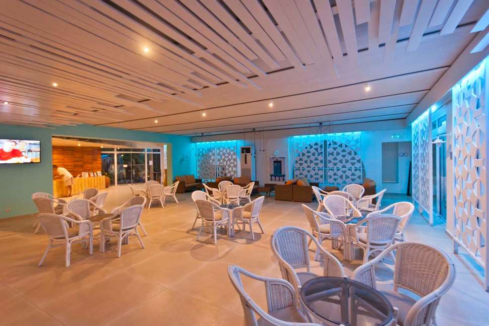 Een foto van de faciliteiten bij Irina Beach Aparthotel