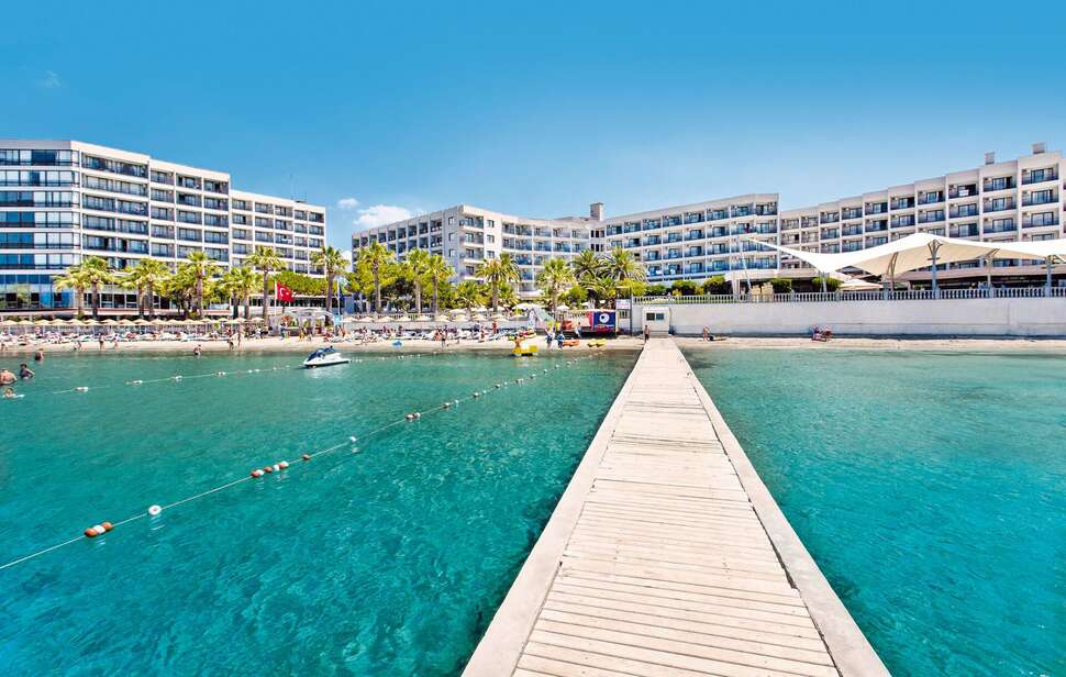 Een foto van de buitenkant van Tusan Beach Resort