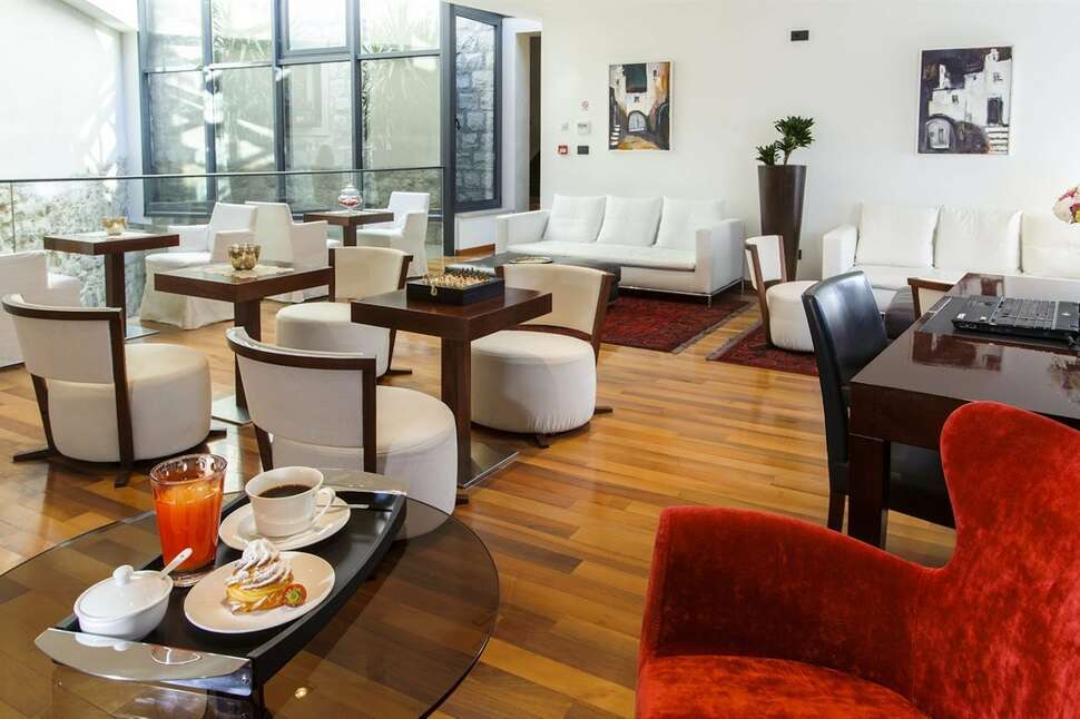 Een foto van Marmont Heritage Hotel