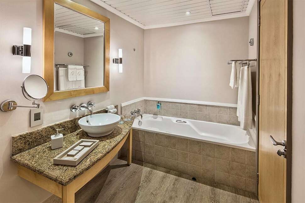 Een foto van Le Suffren Hotel & Marina