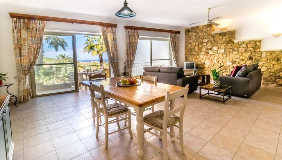 Ein Foto Ta Frenc Apartments