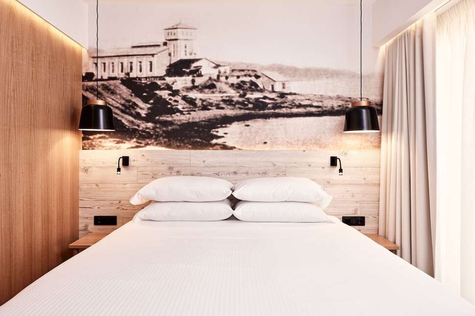 Een foto van een overzicht van Ibis Styles Heraklion Central