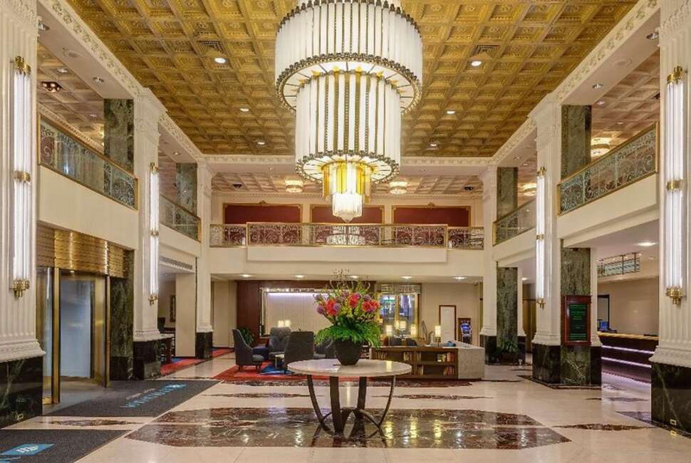 Een foto van The New Yorker Hotel by Lotte Hotels