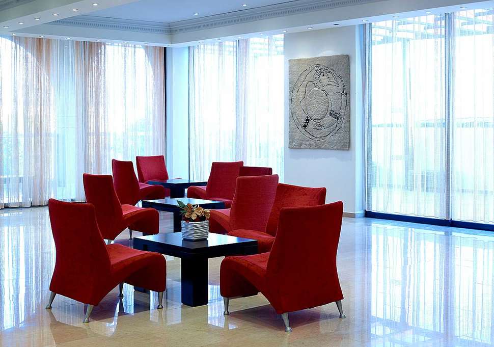 Een foto van het interieur van Labranda Miraluna Village & Spa