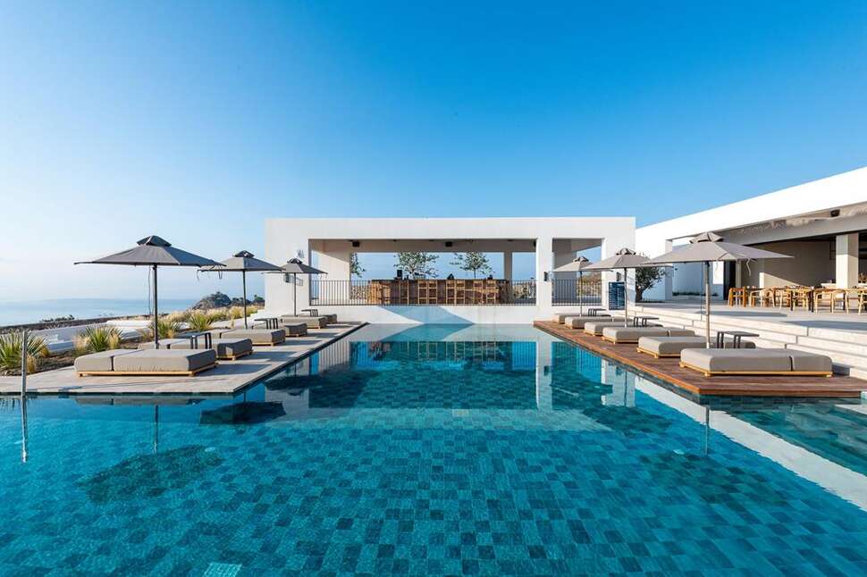 Ein Foto vom Pool im Koia All-Suite Wellbeing Resort