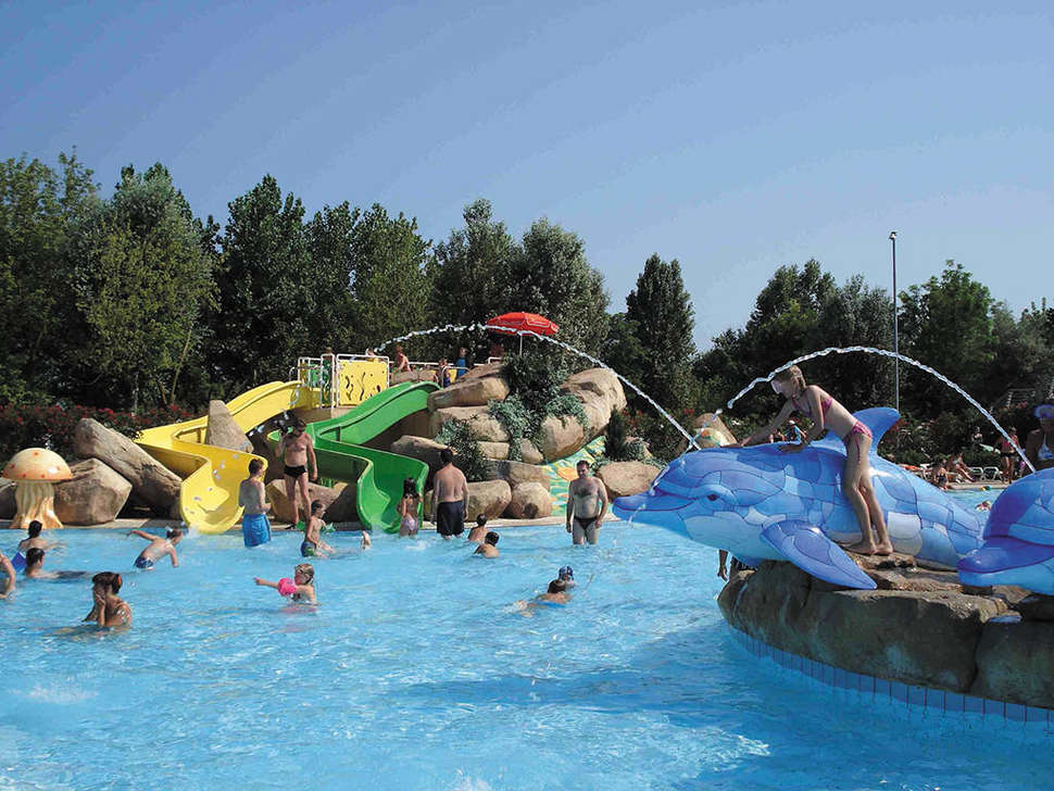 Een foto van het zwembad bij Camping Marina di Venezia