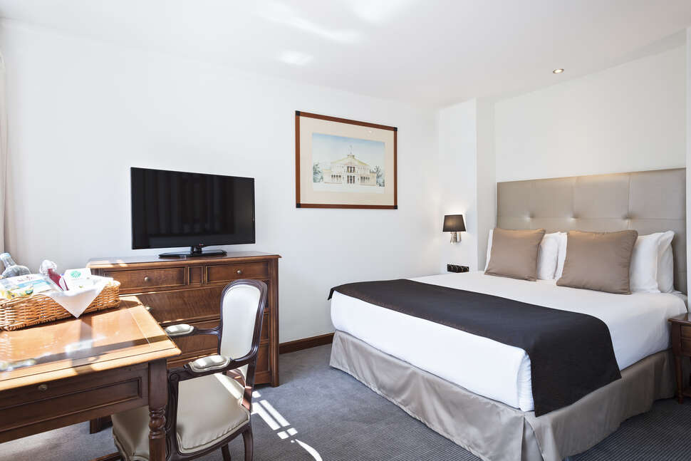 Ein Foto Melia White House Hotel Apartments