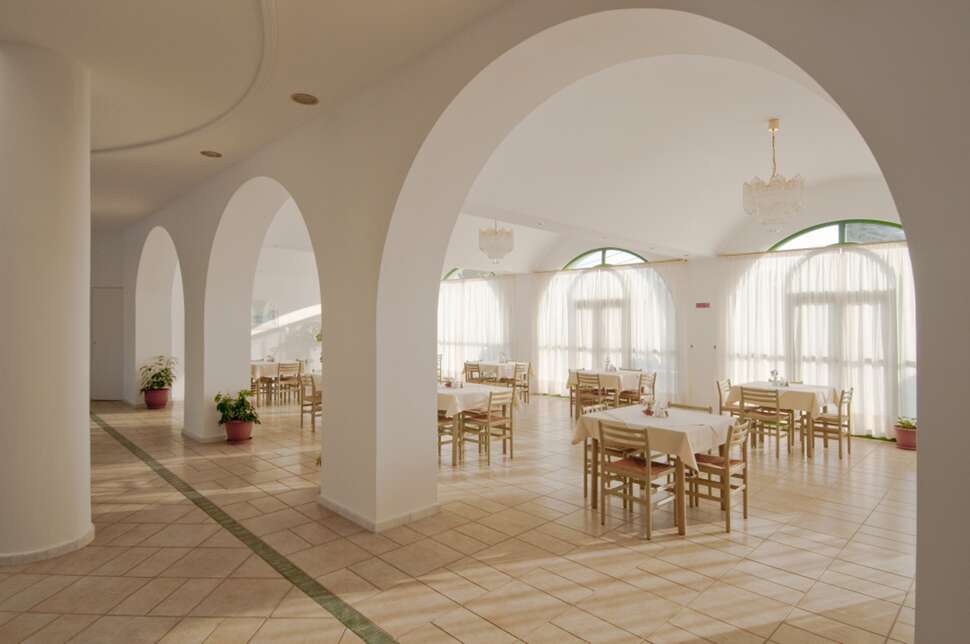 Een foto van de faciliteiten bij Alexandra Beach Aparthotel