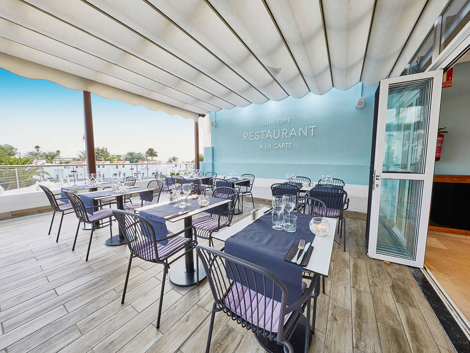 Een foto van de faciliteiten bij Hotel Coral Ocean View