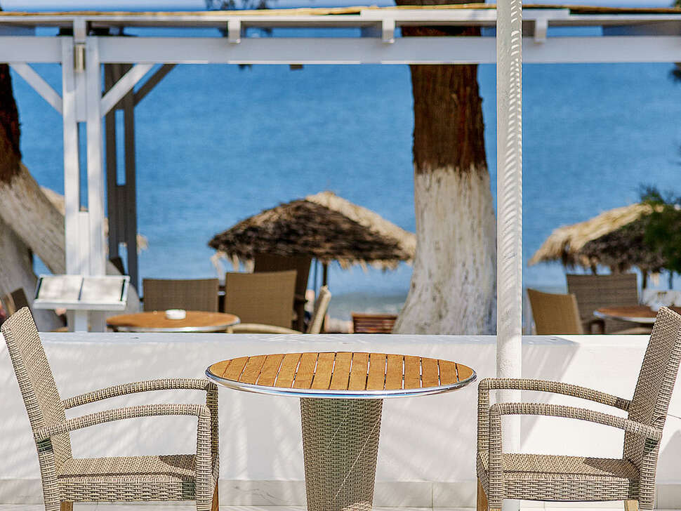 Ein Foto Alesahne Beach Hotel