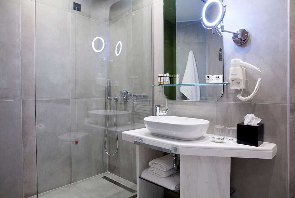 Een foto van Zeus Essence Wyndham Athens Residence