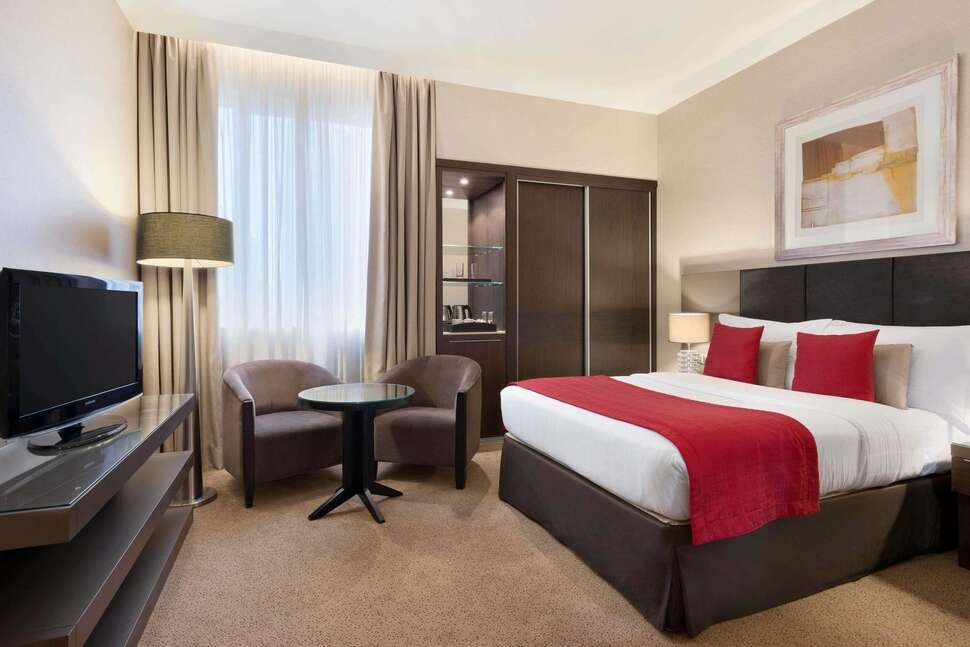 Een foto van Ramada by Wyndham Downtown Abu Dhabi