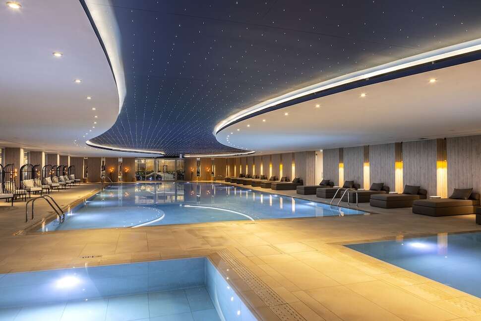 Een foto van het zwembad bij Chrysomare Beach Hotel & Resort