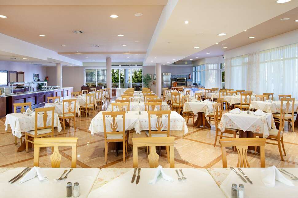 Ein Foto Sovereign Beach Hotel