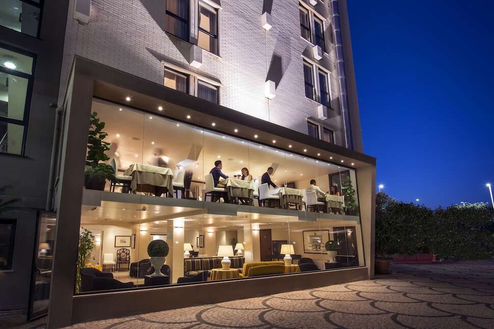 Een foto van de buitenkant van Sardegna Hotel
