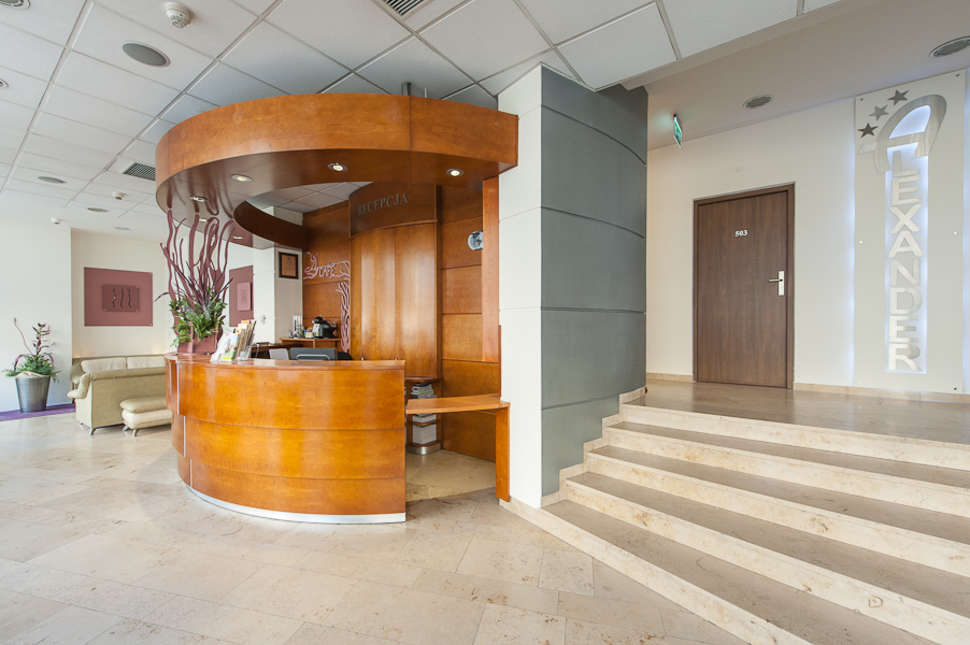Een foto van het interieur van Hotel Alexander