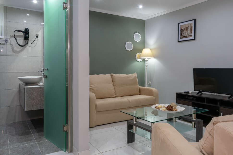 Ein Foto Zante Pantheon Hotel