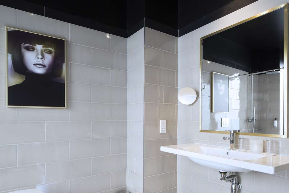 Ein Foto Hotel Pastel Paris