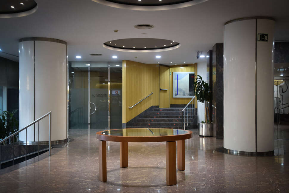 Een foto van het interieur van Senator Parque Central Hotel