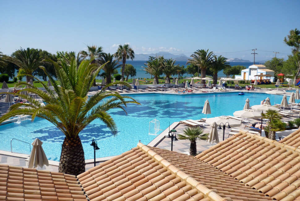 Een foto van het zwembad bij Lagas Aegean Village