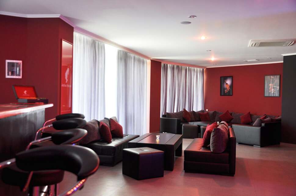 Een foto van Shine Palace