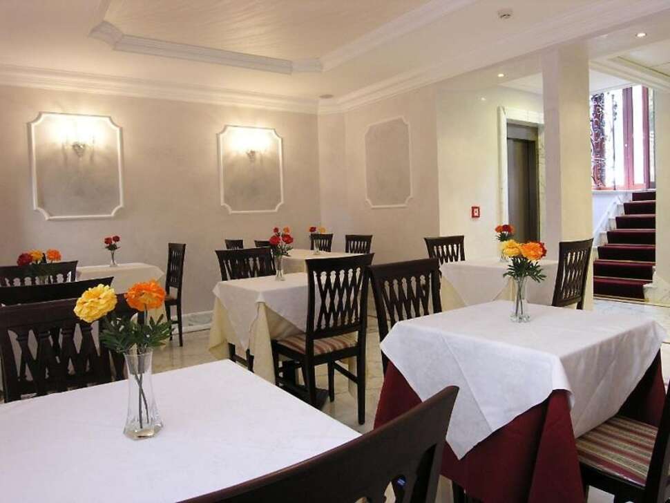 Een foto van de faciliteiten bij Hotel Best Roma