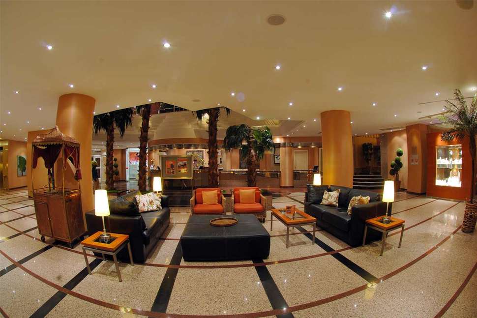 Een foto van het interieur van Hotel Elegance