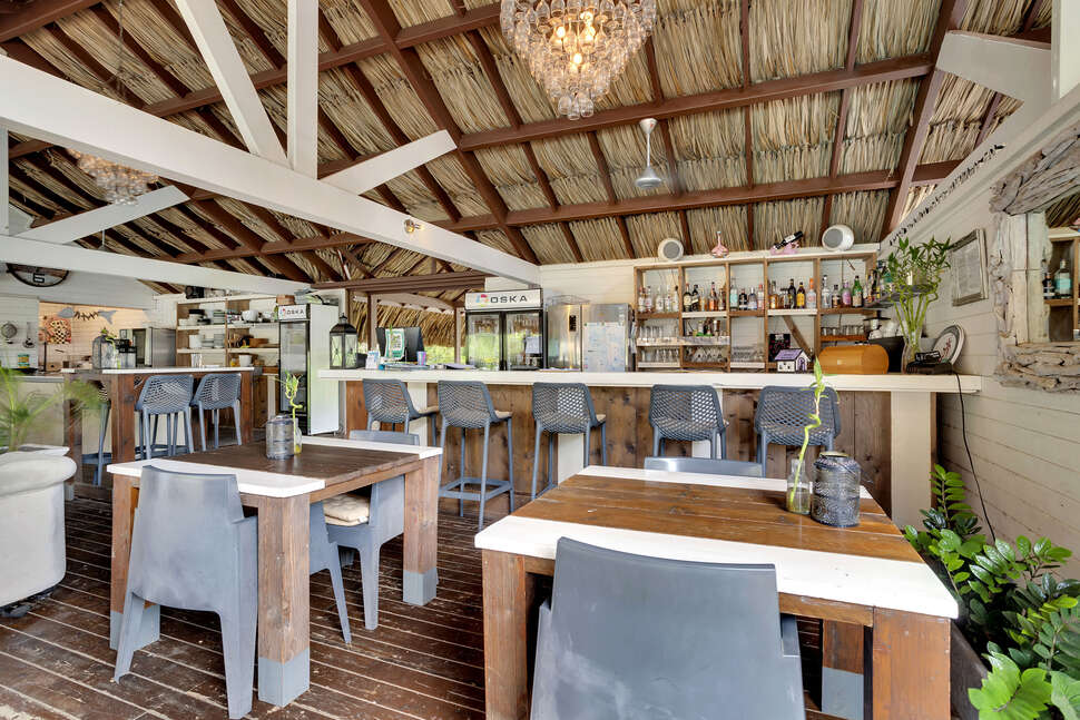 Een foto van Red Palm Village