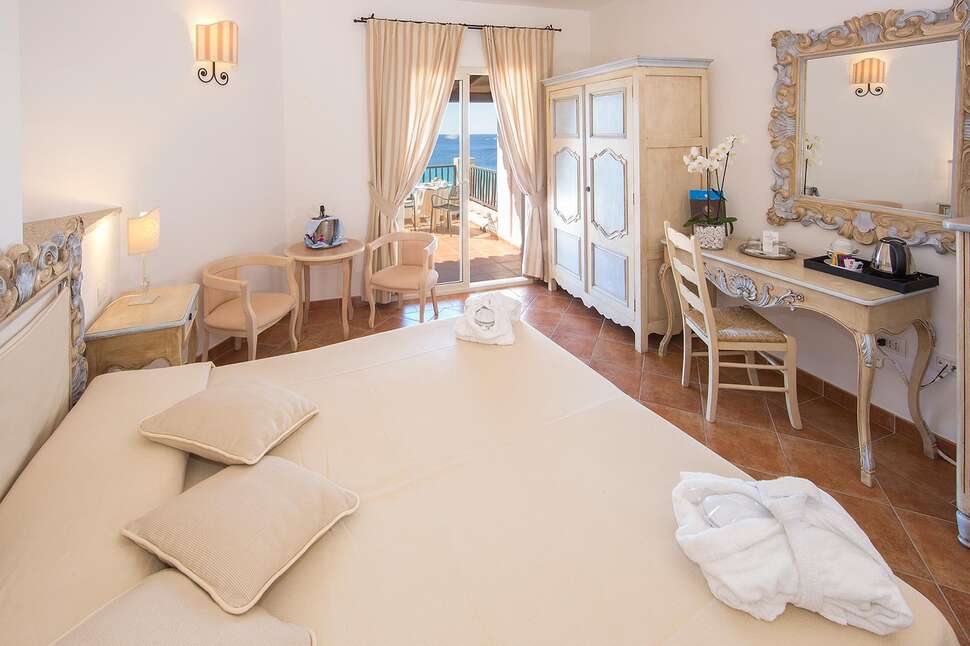 Ein Foto Colonna Grand Hotel Capo Testa