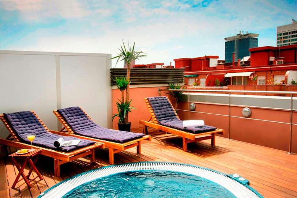 Ein Foto vom Pool im H10 Itaca