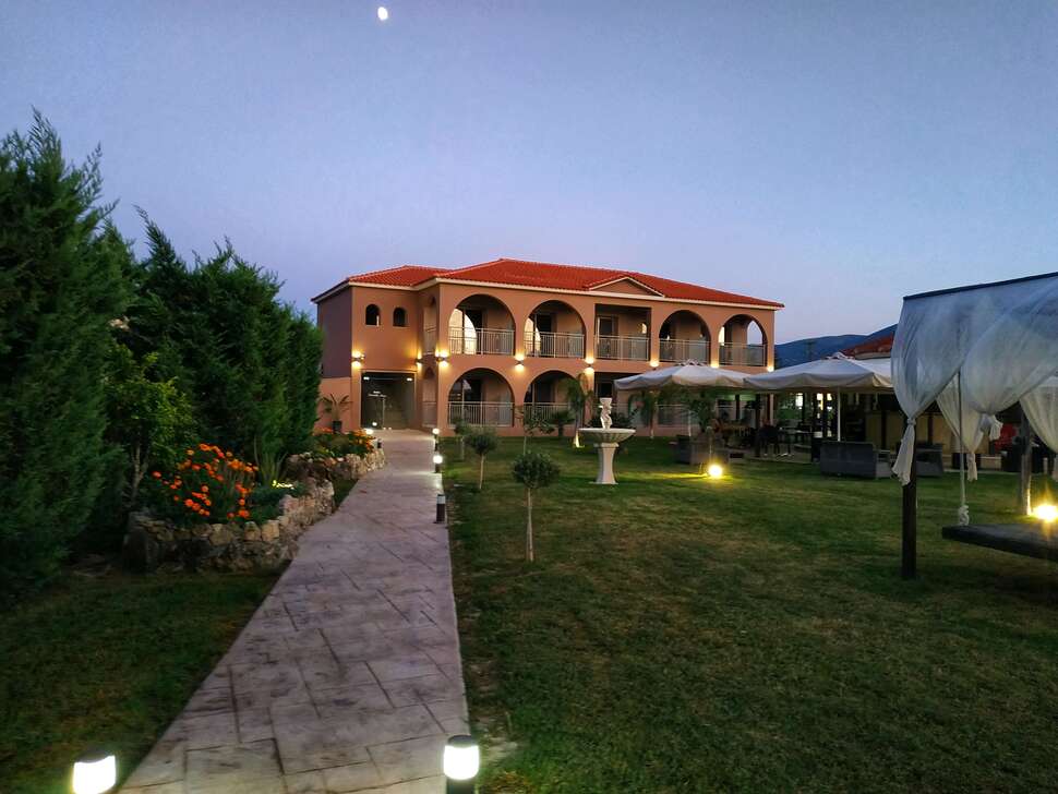 Ein Foto Castello Suites & Eleni's Garden