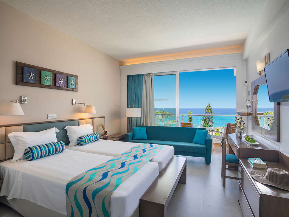 Een foto van Cavo Maris Beach Hotel