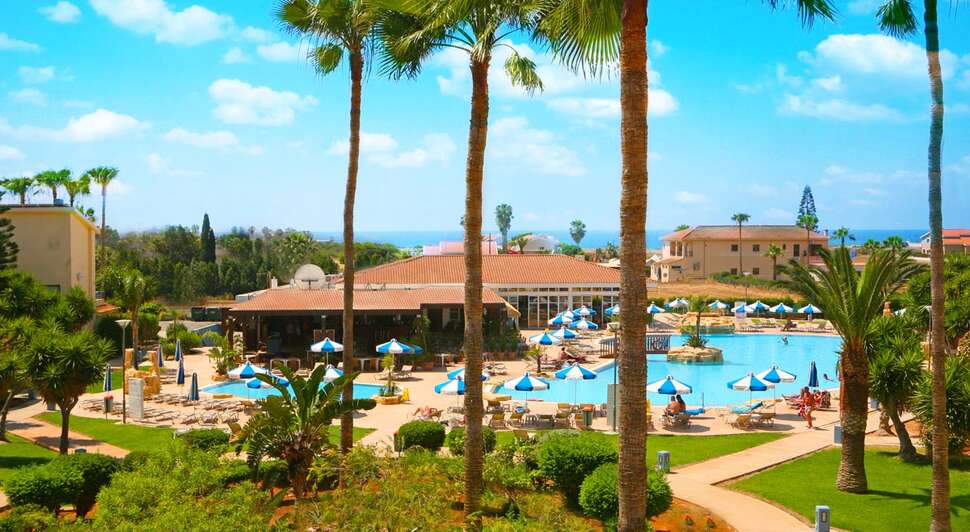 Een foto van Makronisos Village Club