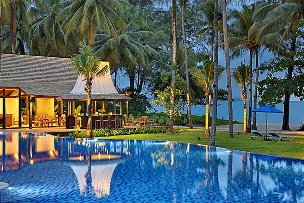 Een foto van Outrigger Khao Lak Beach Resort