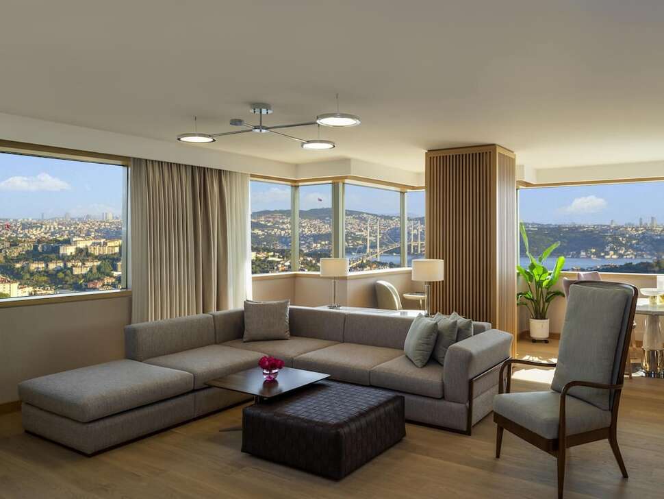 Ein Foto Mövenpick Hotel Istanbul Bosphorus