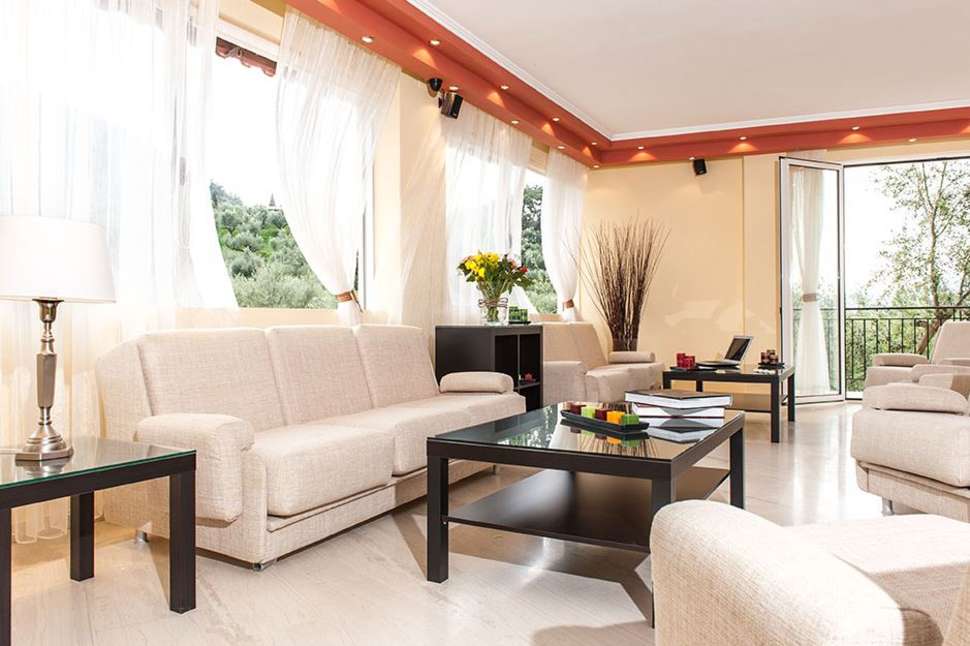 Een foto van het interieur van Varres Hotel