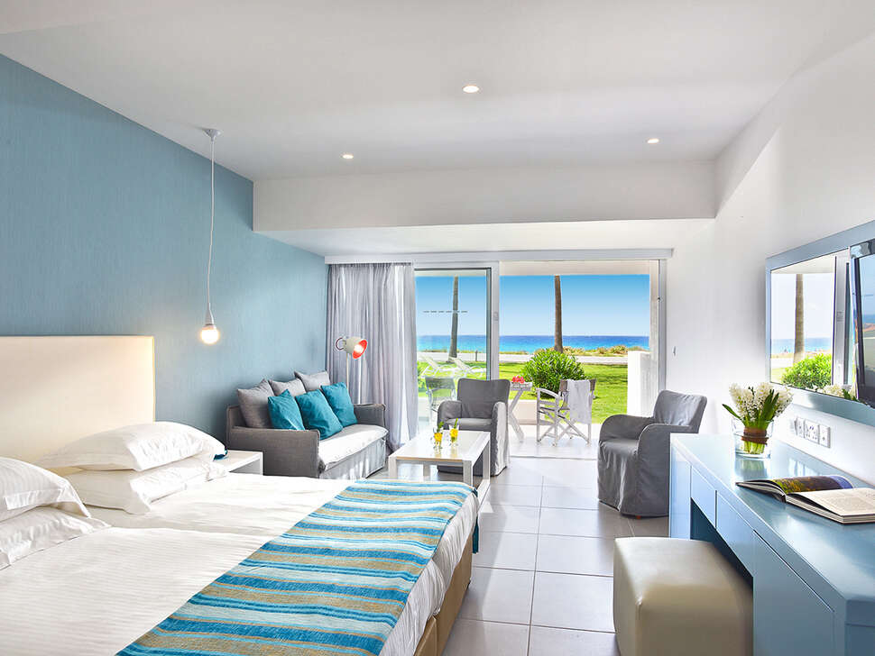 Een foto van Nissi Beach Resort