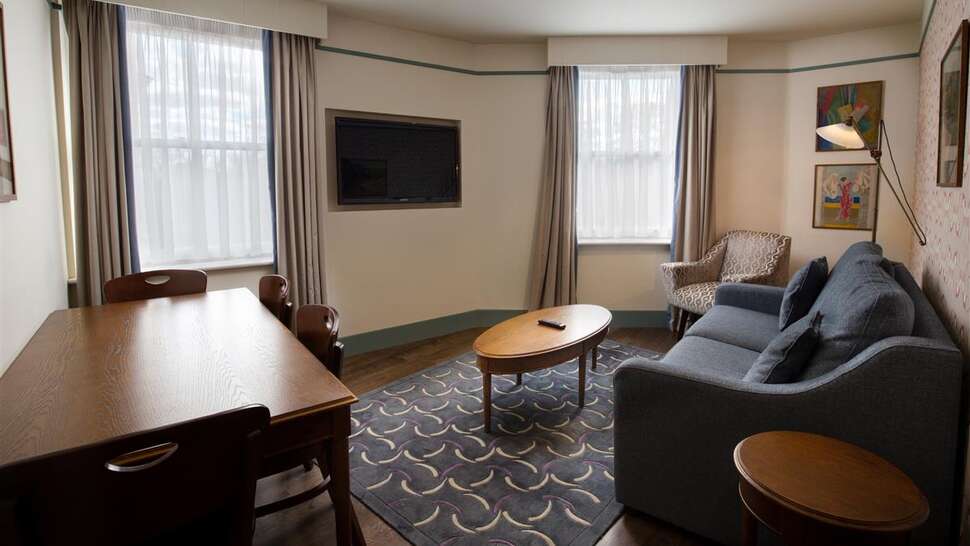 Ein Foto Morton Hotel