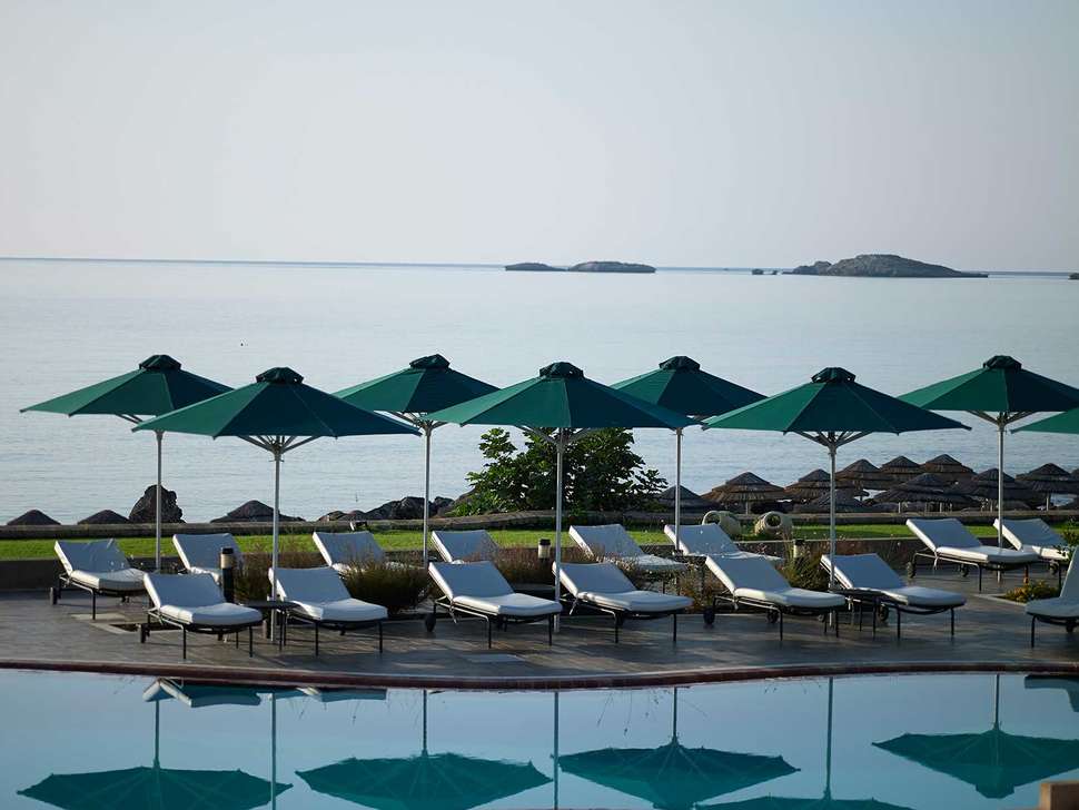 Ein Foto vom Pool im Lindian Dream Seaside Resort