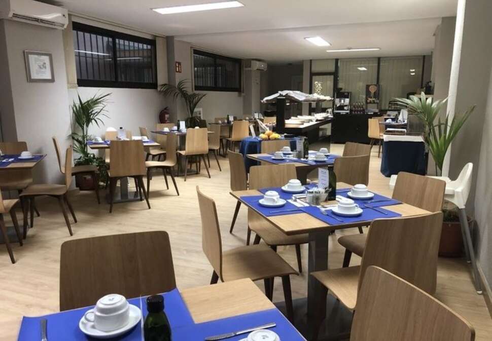 Een foto van El Faro Marbella