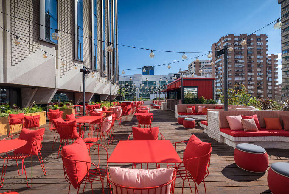 Ein Foto Canopy by Hilton Madrid Castellana