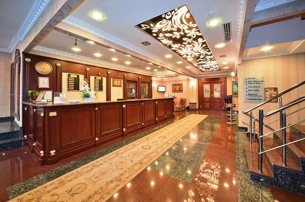Een foto van het interieur van The Byzantium Hotel