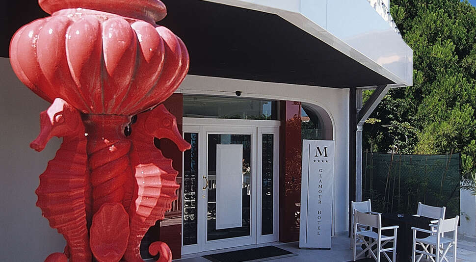 Een foto van M Glamour Hotel