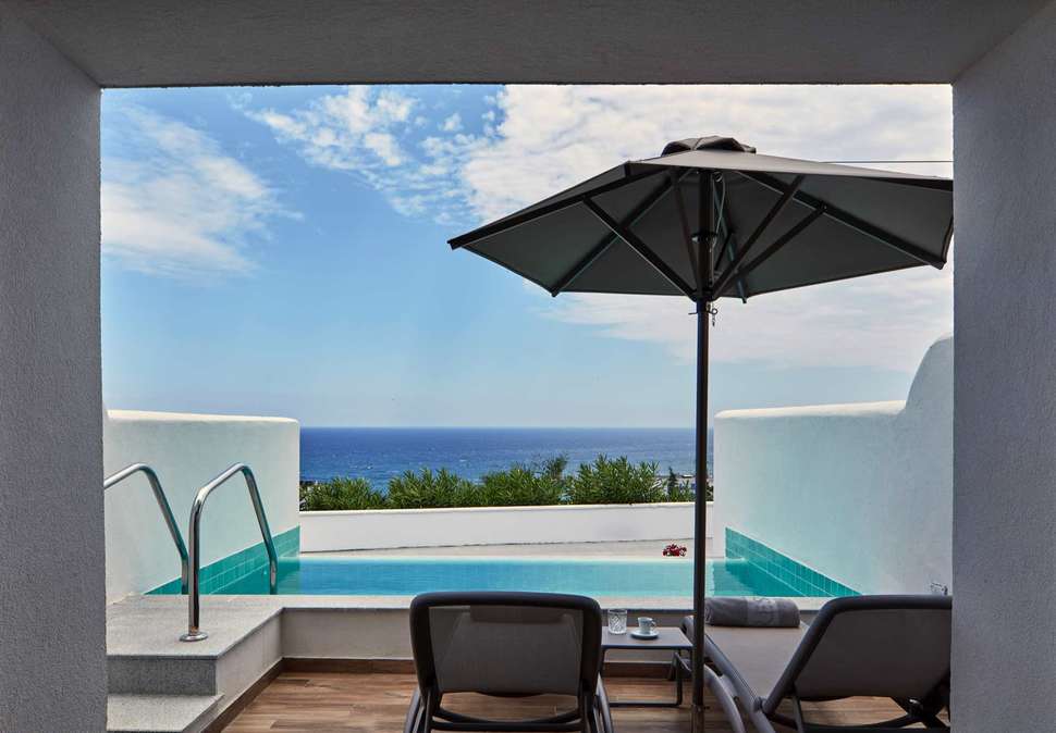 Ein Foto Esperos Village Blue & Spa