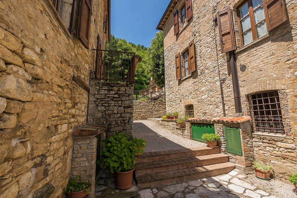 Een foto van de buitenkant van Agrituristica Monte Acuto